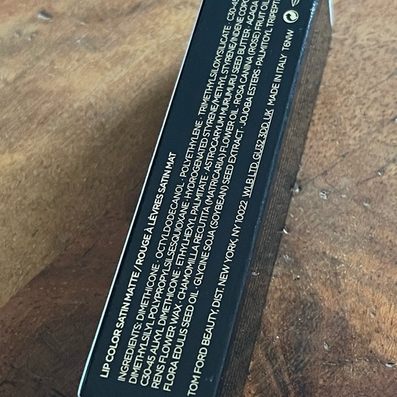 TOM FORD - Picture 8 of 11